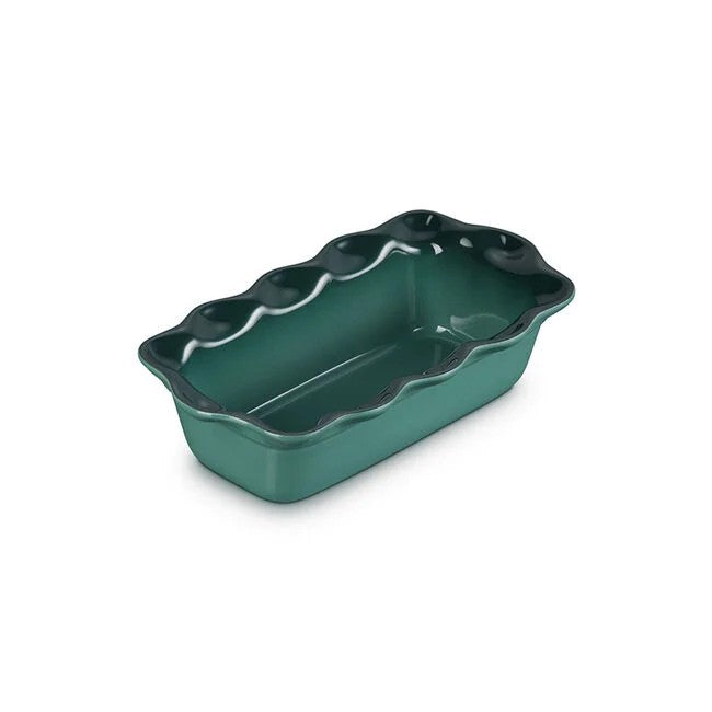 Le Creuset Heritage Fluted Loaf Pan, 9
