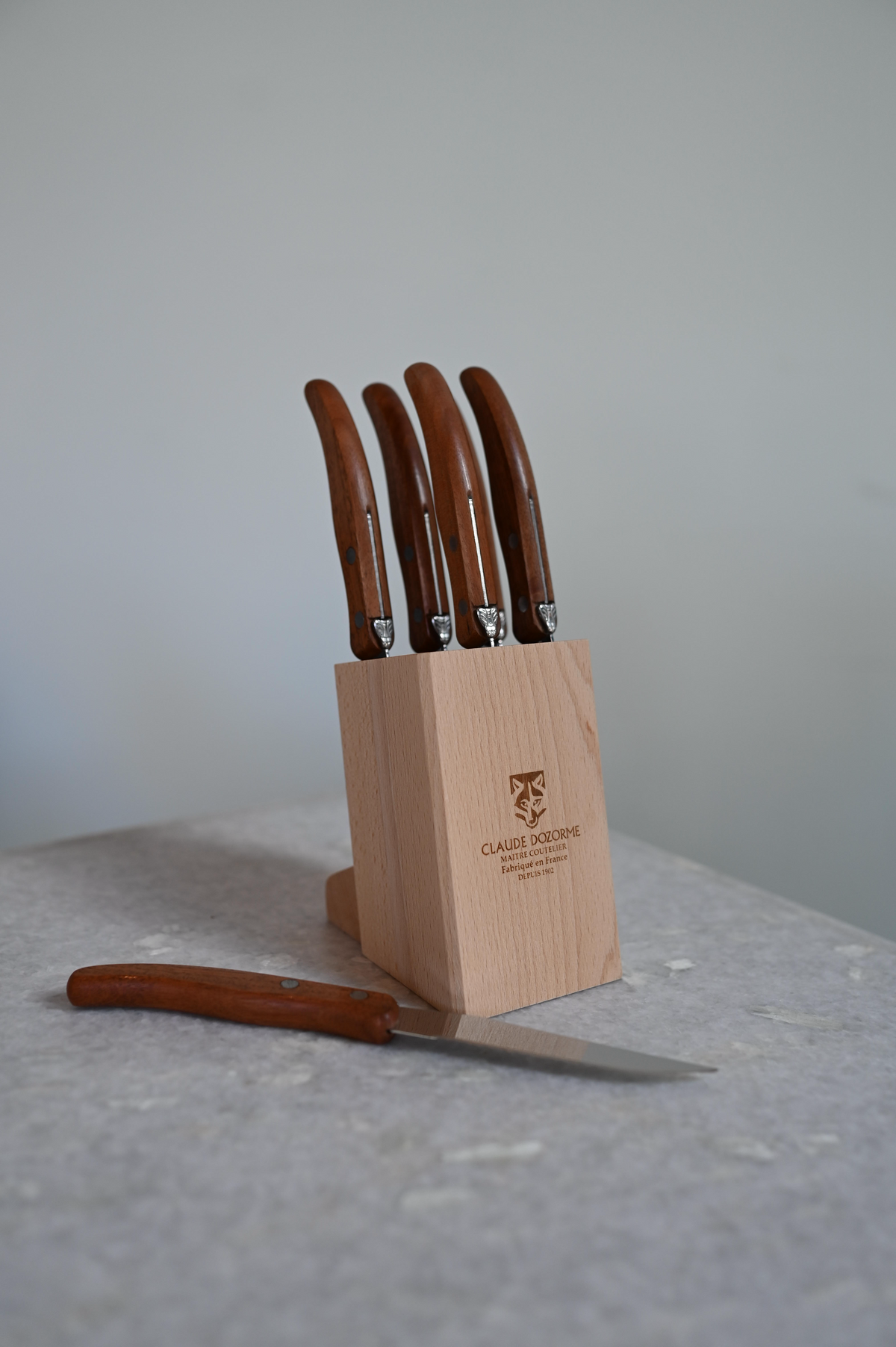 Claude Dozorme Block of 6 Berlingot knives