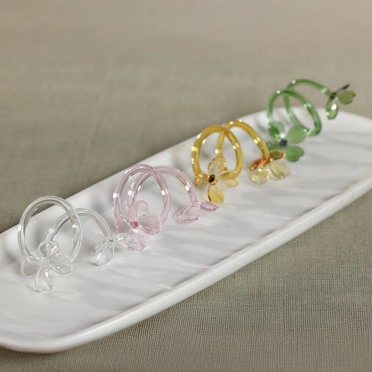 Botanica Glass Flower Napkin Rings - set of 4